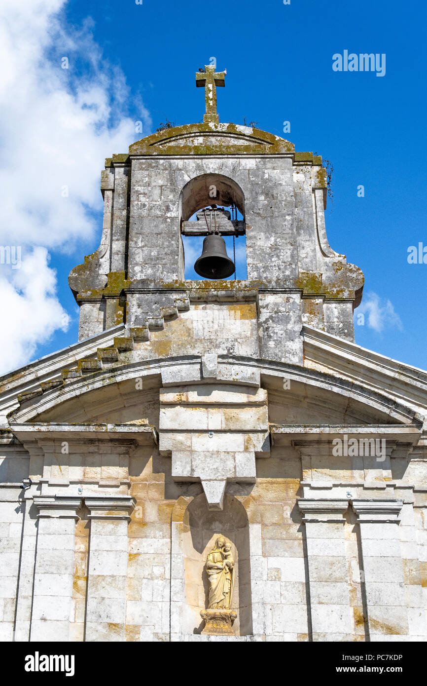 (Département Saint-Agnant Charente-Maritime, Francia); la Iglesia Kirche Foto de stock