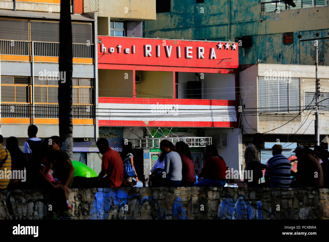 Puerto La Cruz, Anzoátegui, Venezuela. 3 ago, 2018. Agosto 03, 2018. Agosto  03, 2018. La Riviera es un hotel de 3 estrellas situado justo enfrente de  la entrada al Parque Nacional Mochima,