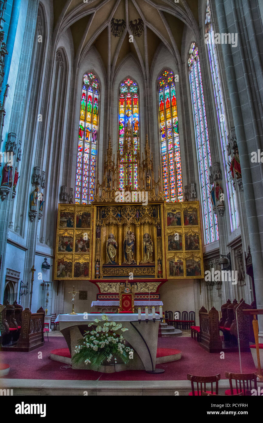 La Catedral de Santa Isabel es una catedral gótica en Košice.Es la mayor iglesia de Eslovaquia y La Catedral de Santa Isabel es una catedral gótica en Košice.Es la mayor iglesia de Eslovaquia y
