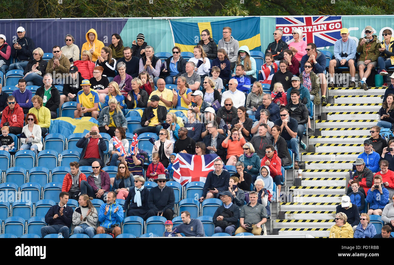 El apoyo británico a la multitud durante el día cuatro de los Campeonatos Europeos de 2018 en Strathclyde Country Park, North Lanarkshire. Foto de stock
