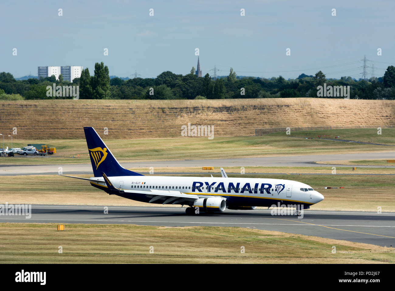 Ryanair Boeing 737 Aterrizaje Fotografías E Imágenes De Alta Resolución Alamy