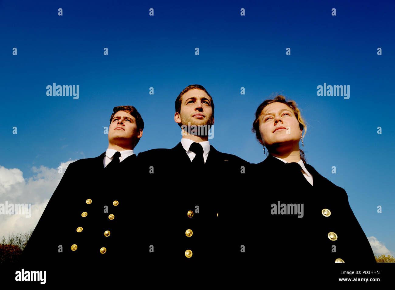 Los alumnos de la Academia Marítima de Amberes en sus uniformes escolares (Bélgica, 13/11/2008) Foto de stock