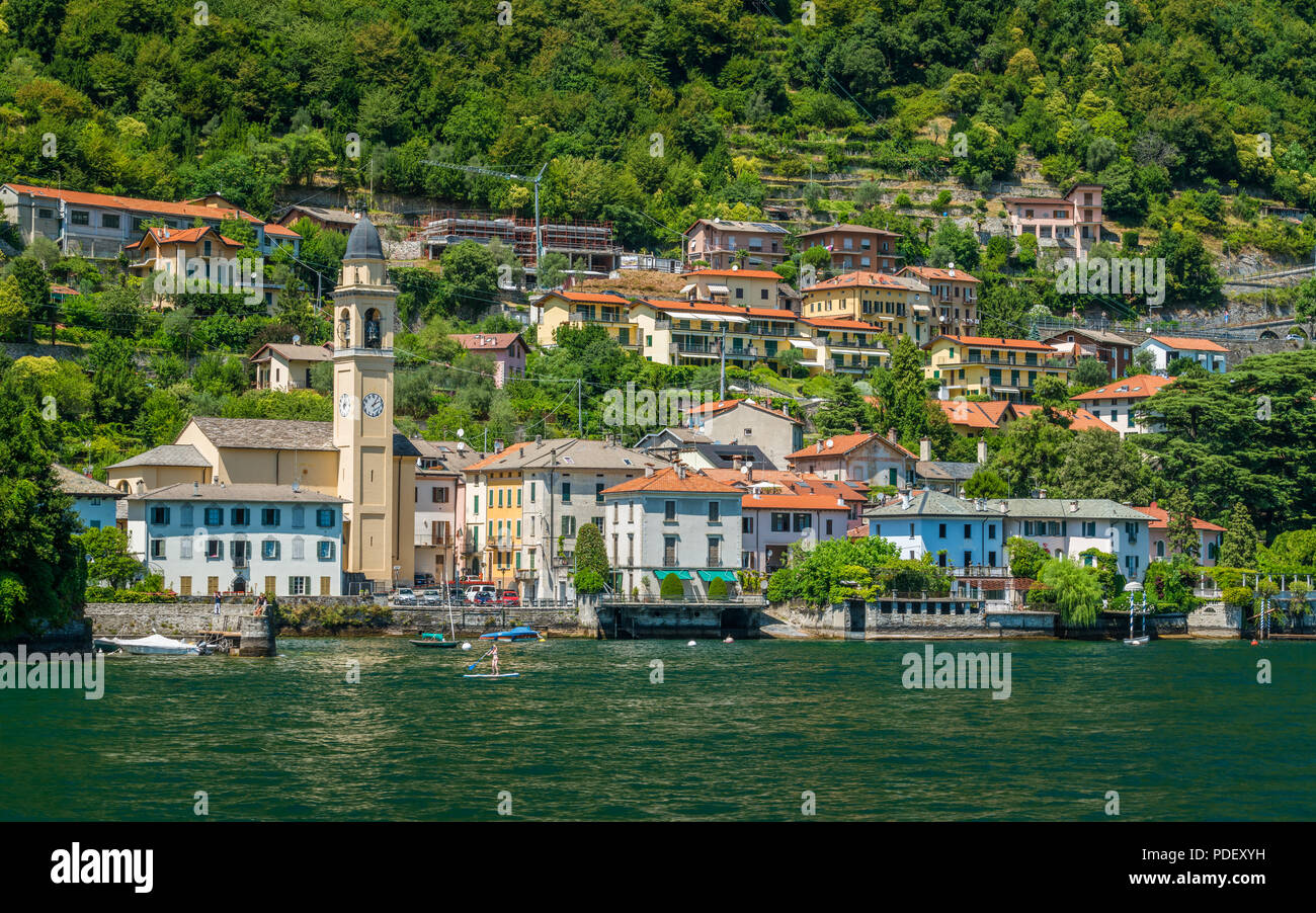 Espectáculo escénico en Laglio, el Lago de Como, en Lombardía, Italia. Foto de stock