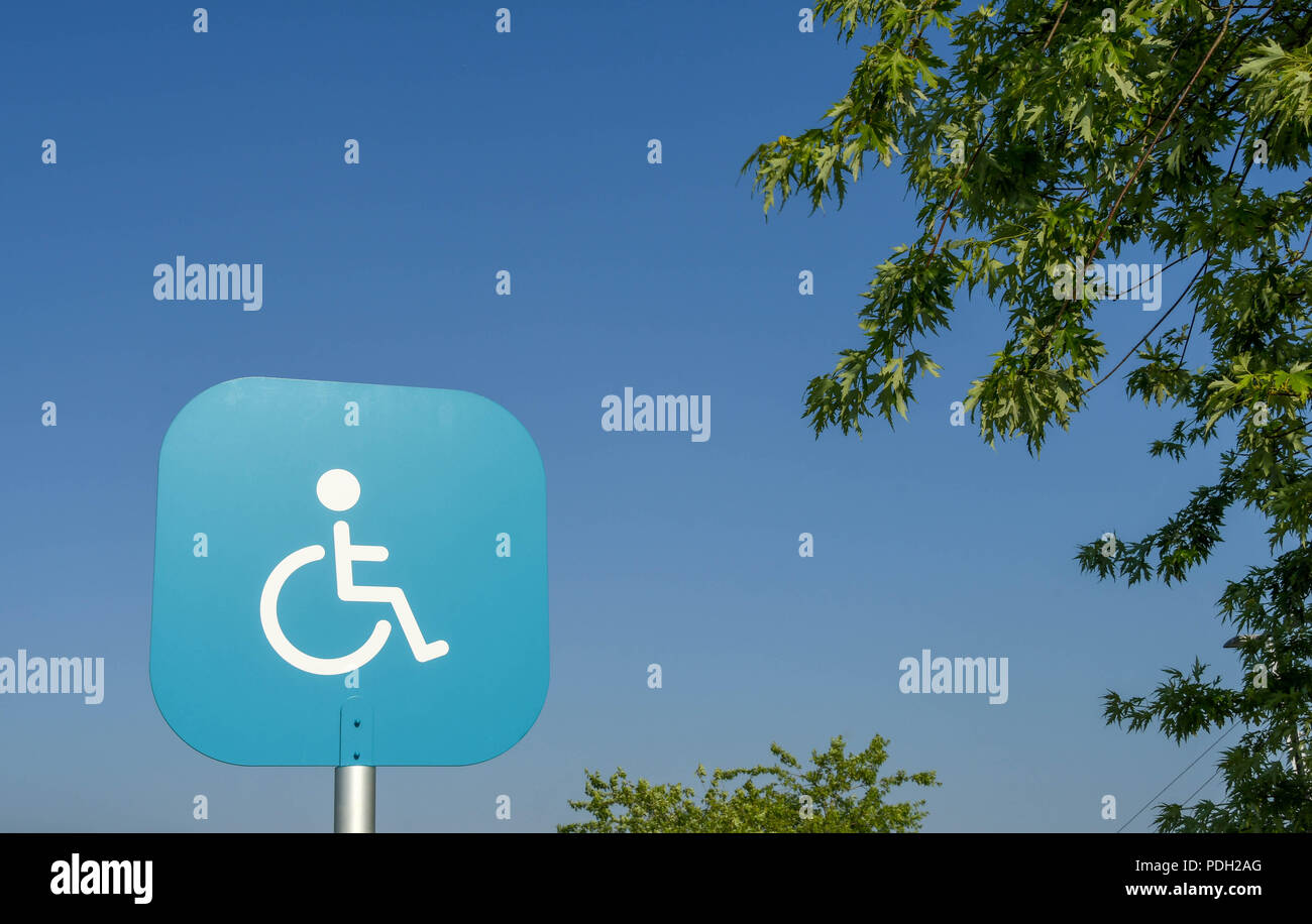 Se requiere acceso a discapacitados Parking-en todo momento Signo de Metal Blanco 