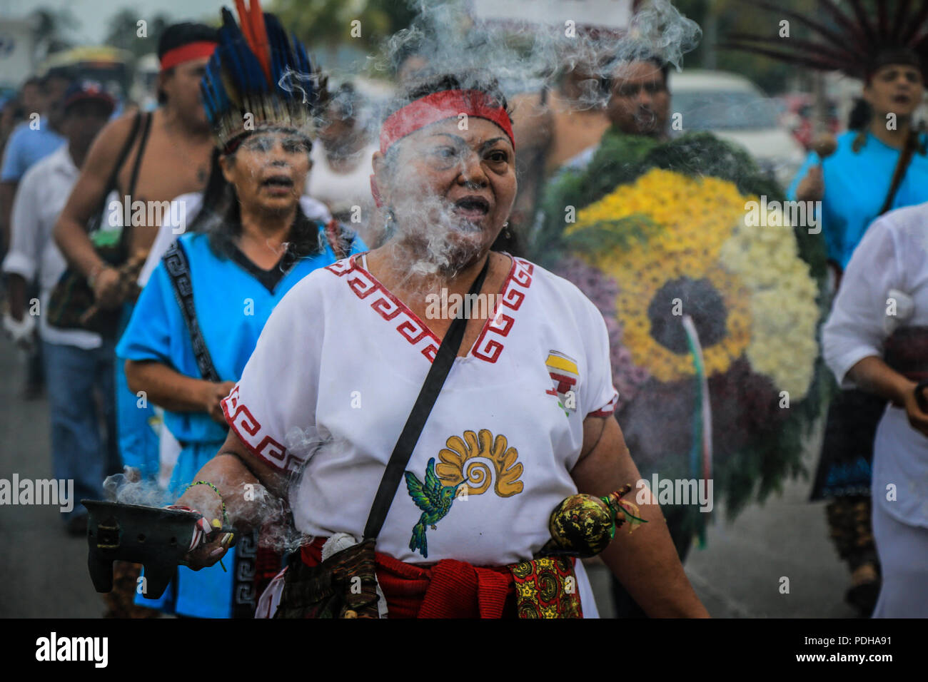 Los Indigenas Mexicanos Participar En Una Marcha Conmemorativa Del Dia Internacional De Los Pueblos Indigenas En Acapulco Estado De Guerrero Mexico 09 De Agosto De 2018 Los Grupos Gobernatura Nacional Indigena Inb