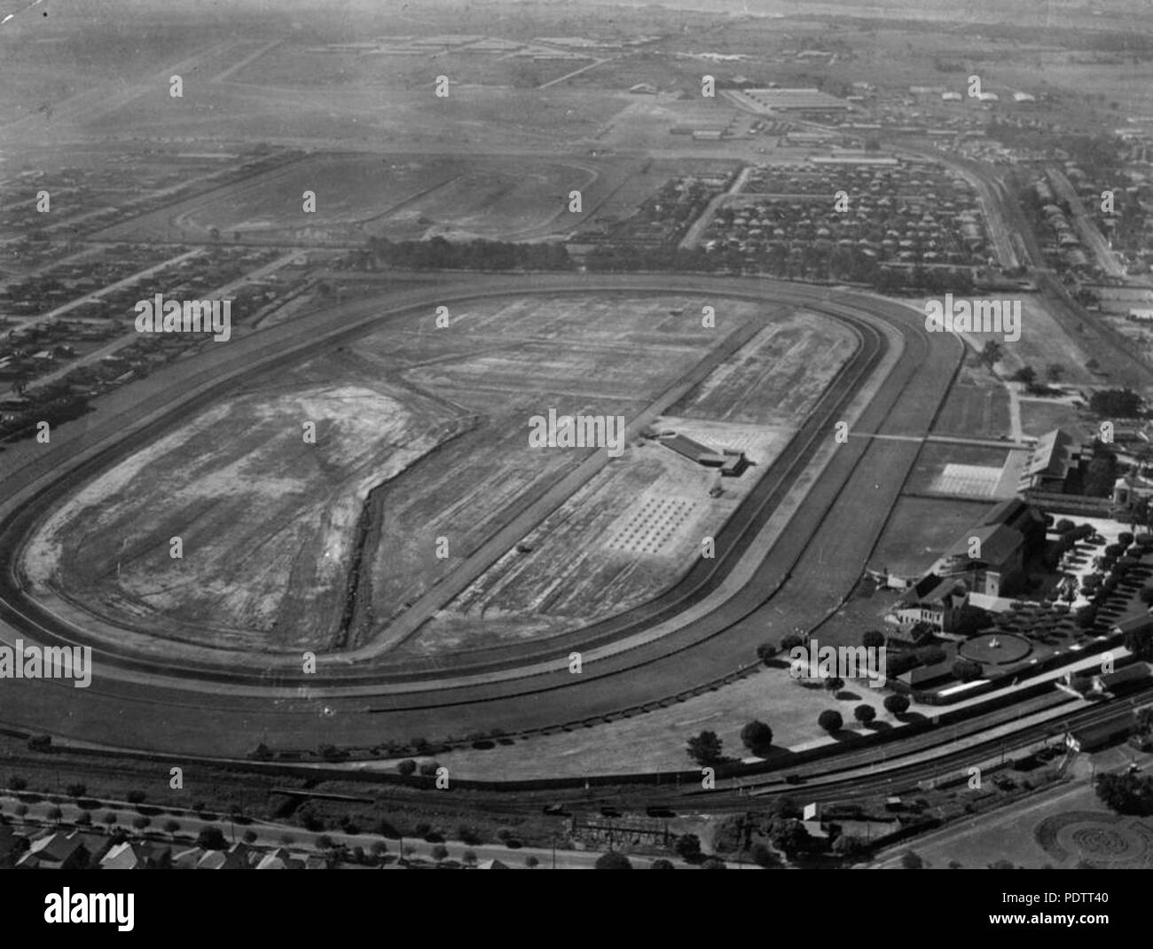 204 1 109748 StateLibQld fotografía aérea del hipódromo de Ascot en Brisbane Foto de stock
