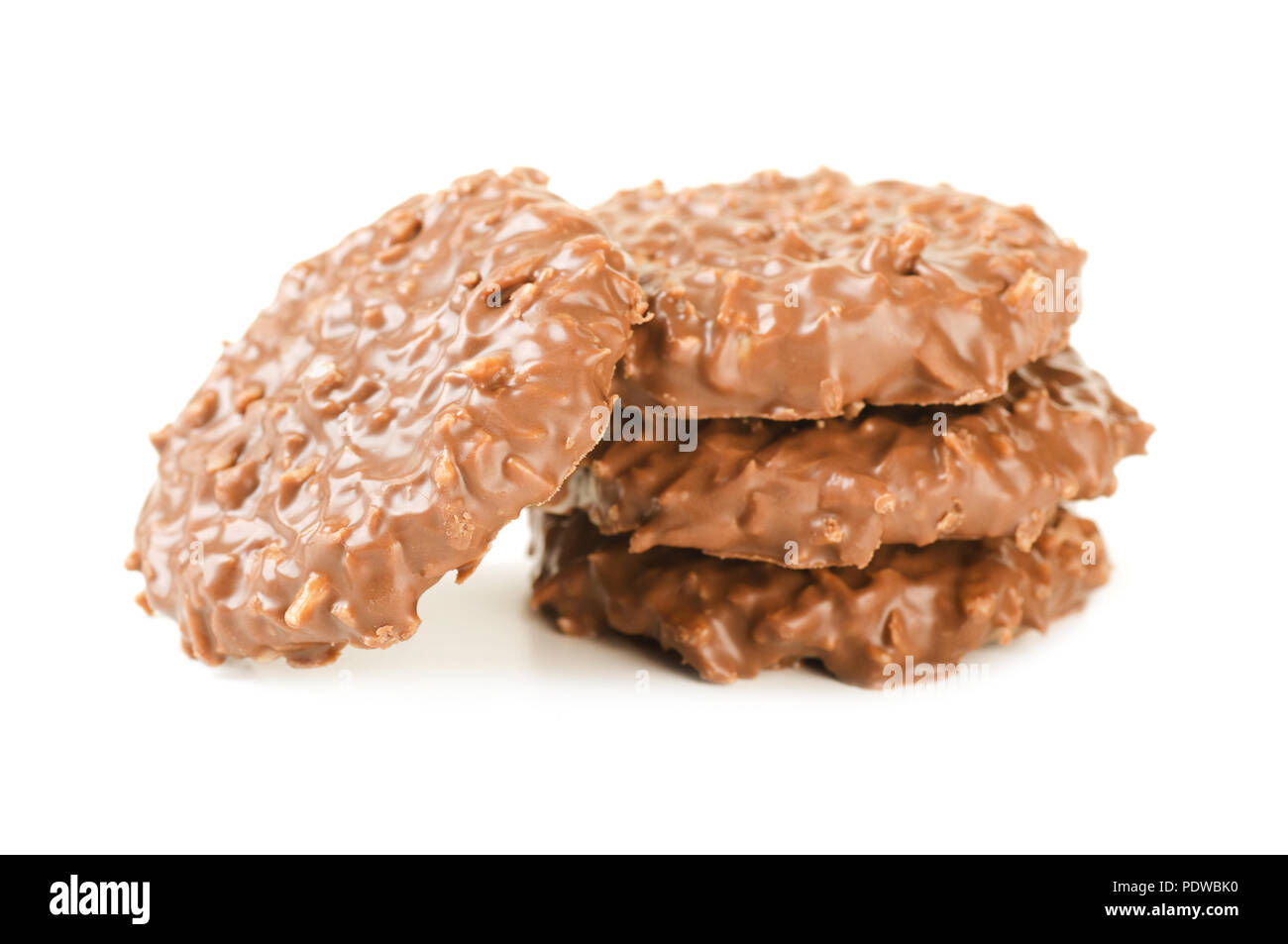 Chocolate chip cookie aislado sobre fondo blanco. Foto de stock