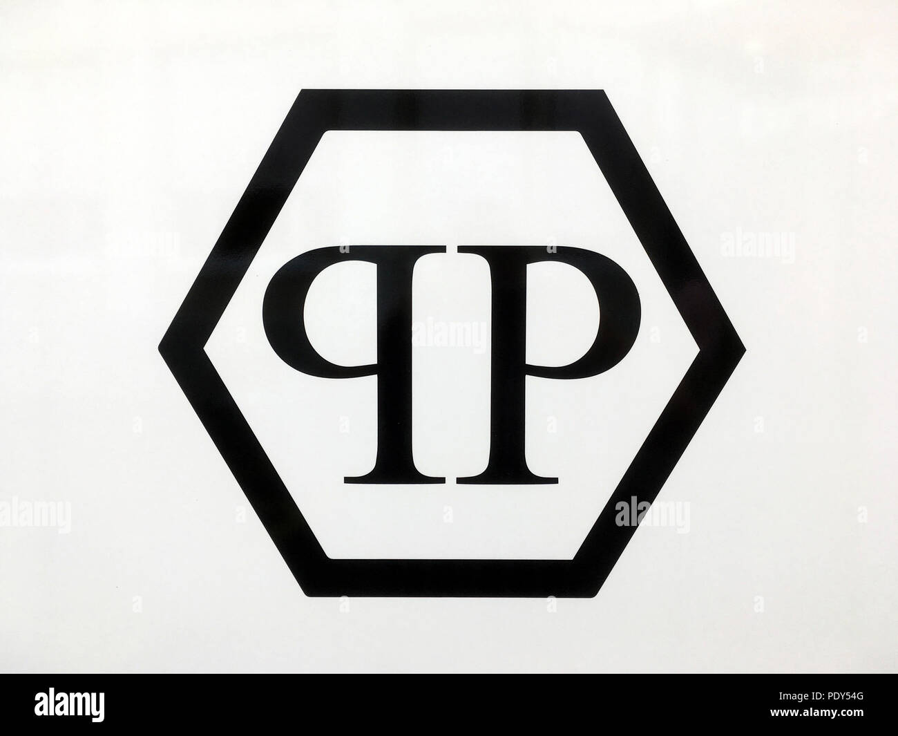 Logo Philipp Plein, diseñador de moda Foto de stock