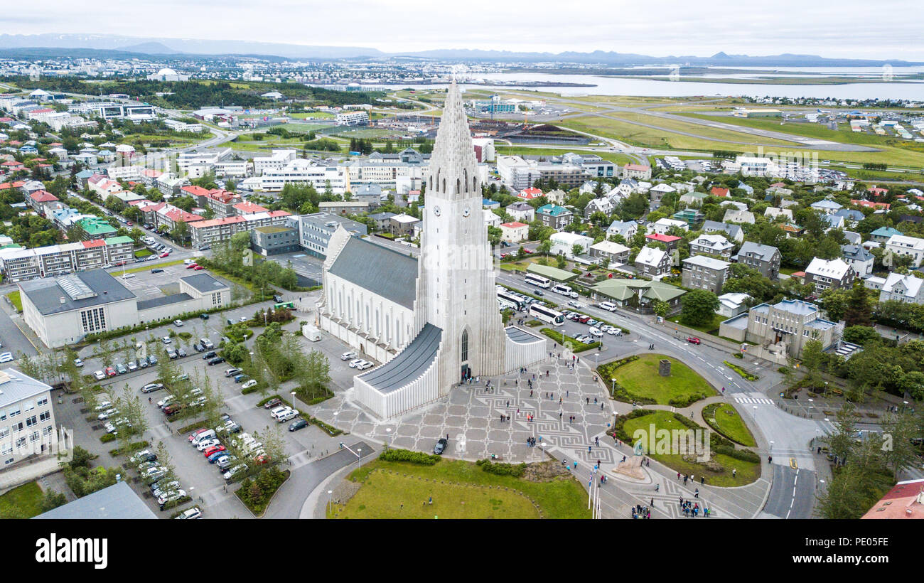 La Iglesia Hallgrimskirkja, Reykjavik, Iceland Foto de stock