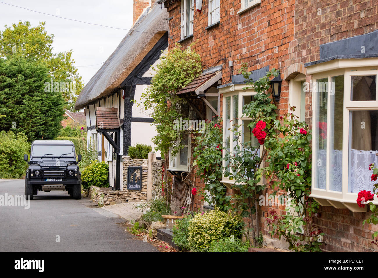 Casas rurales en poco atractivo Comberton, Worcestershire, Inglaterra, Reino Unido. Foto de stock