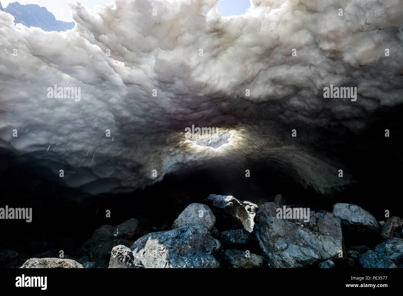 Campo de Hielo Watzman Eiskepelle y montaña. El parque nacional de Berchtesgaden en Baviera, Alemania Foto de stock
