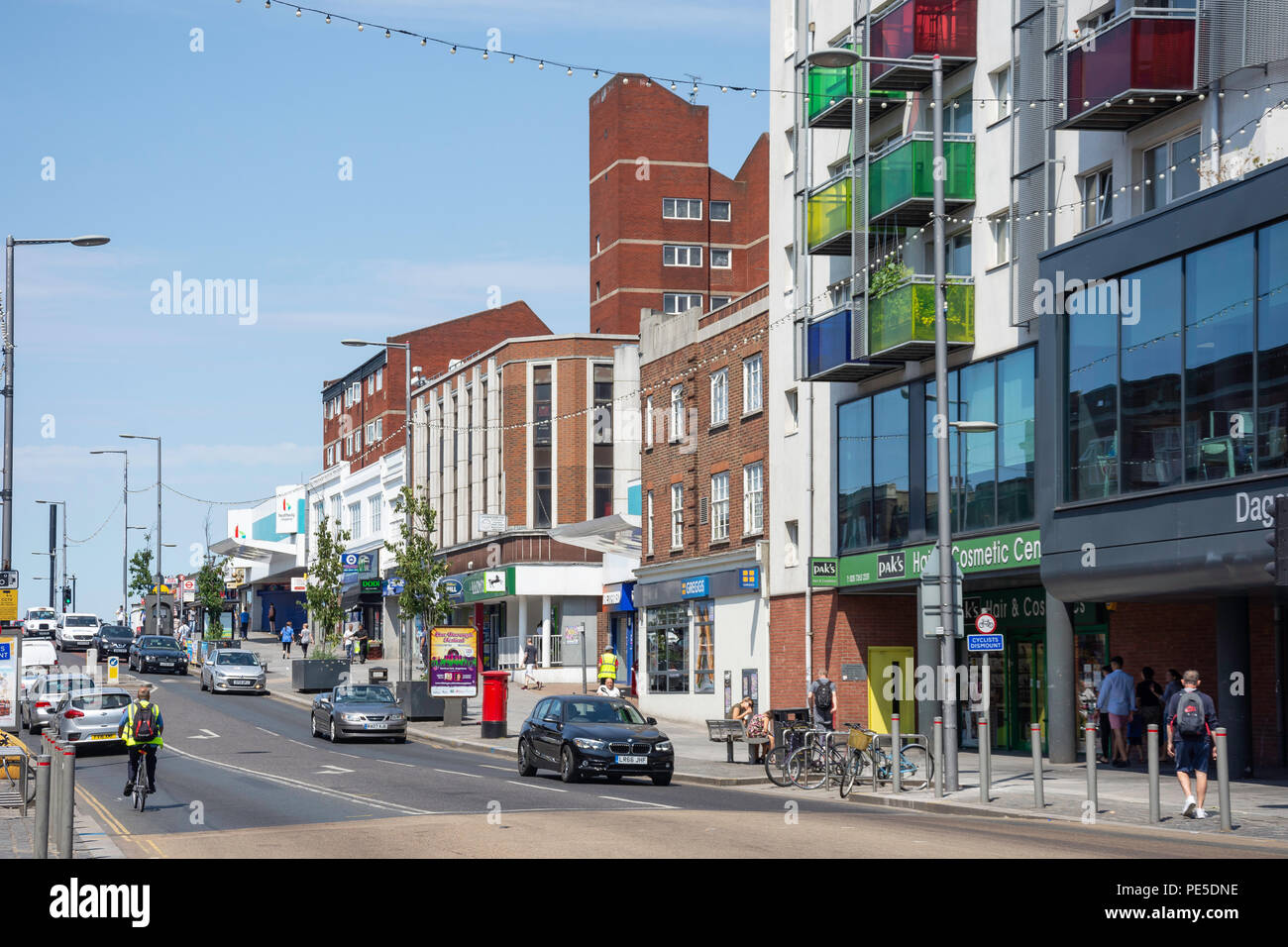 Heathway Dagenham Dagenham London Borough Of Barking Y Dagenham Greater London England Reino Unido Fotografia De Stock Alamy