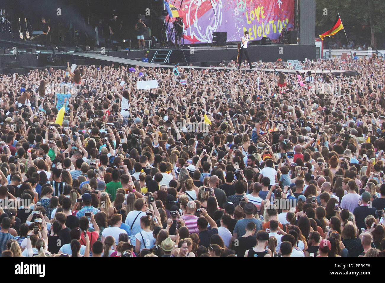 Shawn peter raul mendes fotografías e imágenes de alta resolución Alamy