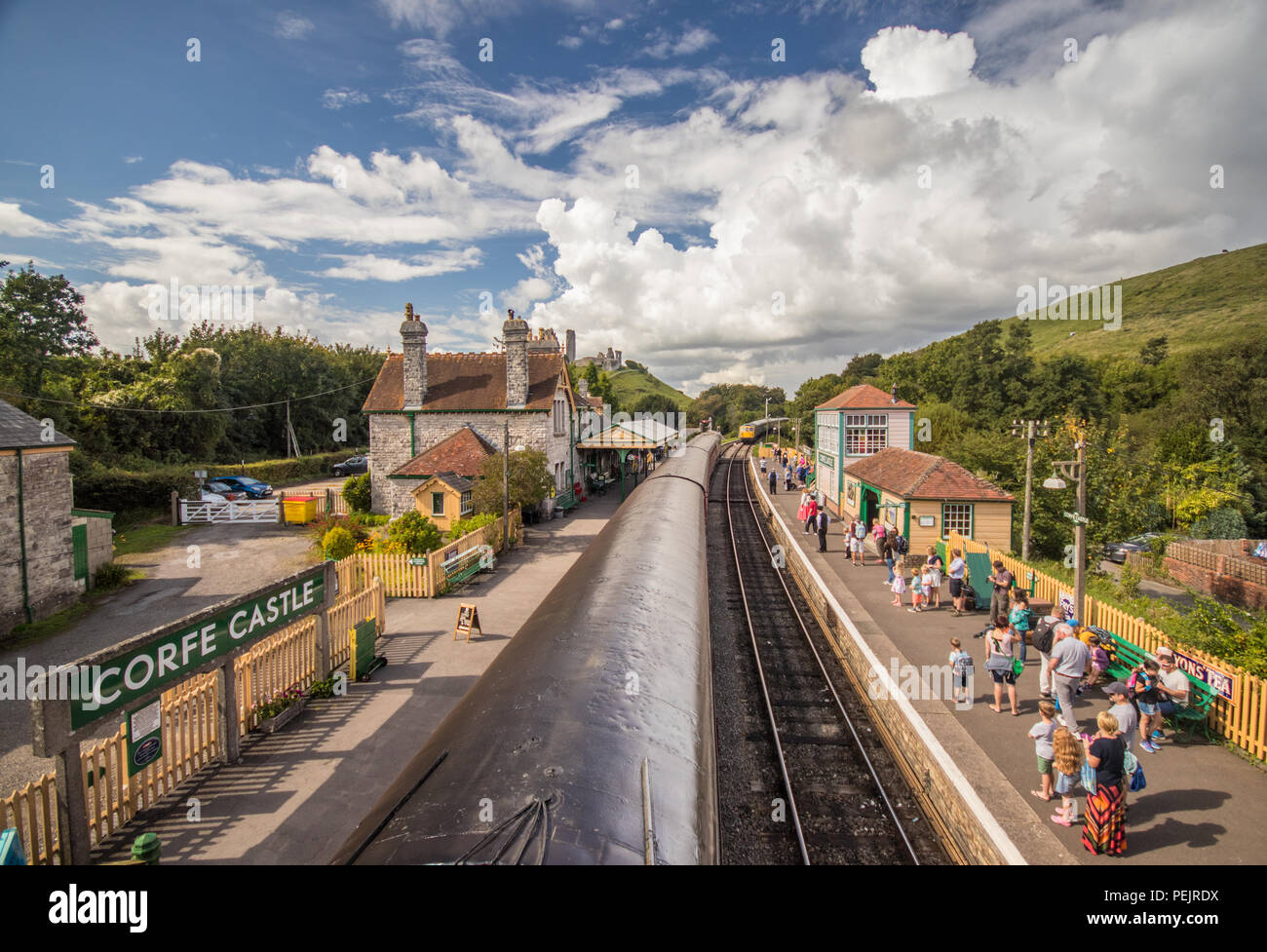 Estación de tren, el castillo Corfe Swanage Railway, cerca de Wareham, Dorset, Reino Unido Foto de stock