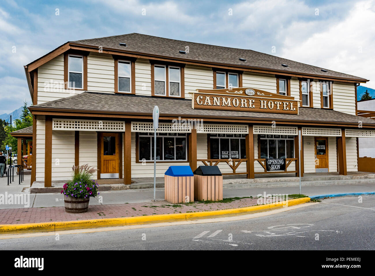 Reformado Hotel Canmore Canmore, Alberta, Canadá Foto de stock