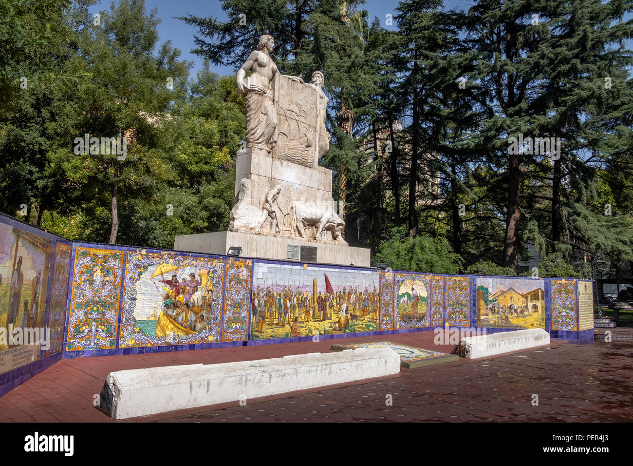 Plaza Plaza España Mendoza, Argentina Fotografía de stock Alamy