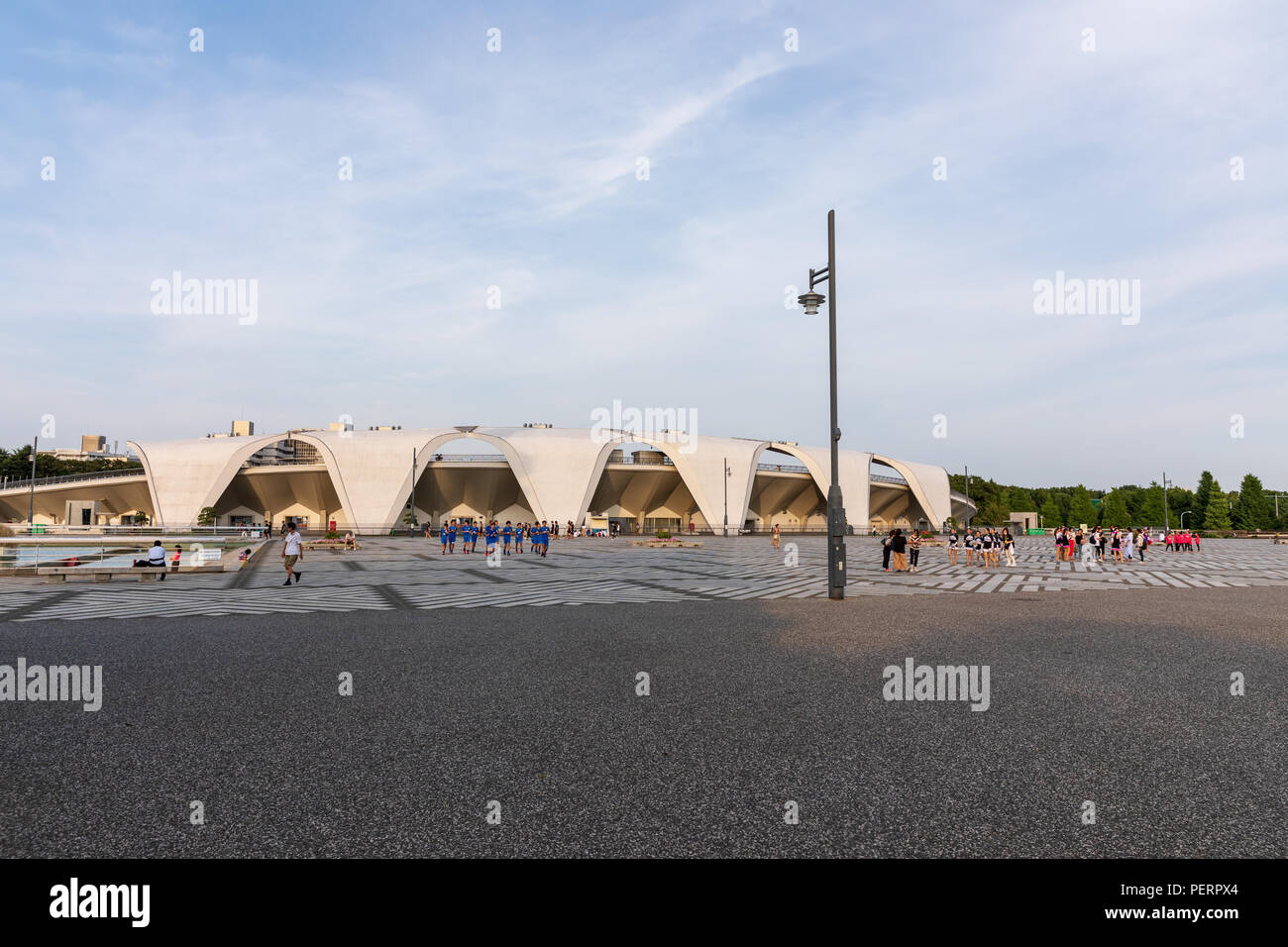 Komazawa Olympic Park Stadium (Murata Masachika Architects), construido para los Juegos Olímpicos de Verano de 1964 en Tokio, Japón Foto de stock