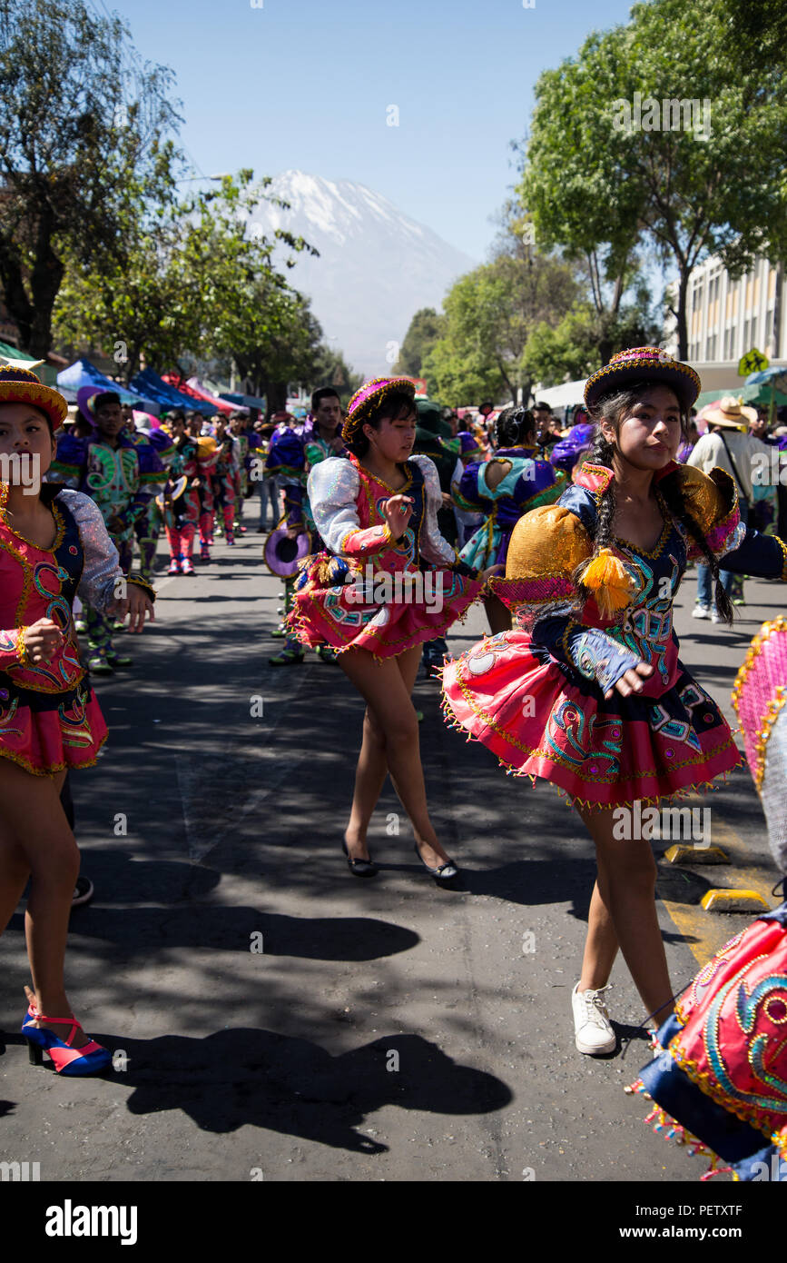 Dia de fundacion arequipa fotografías e imágenes de alta resolución Alamy