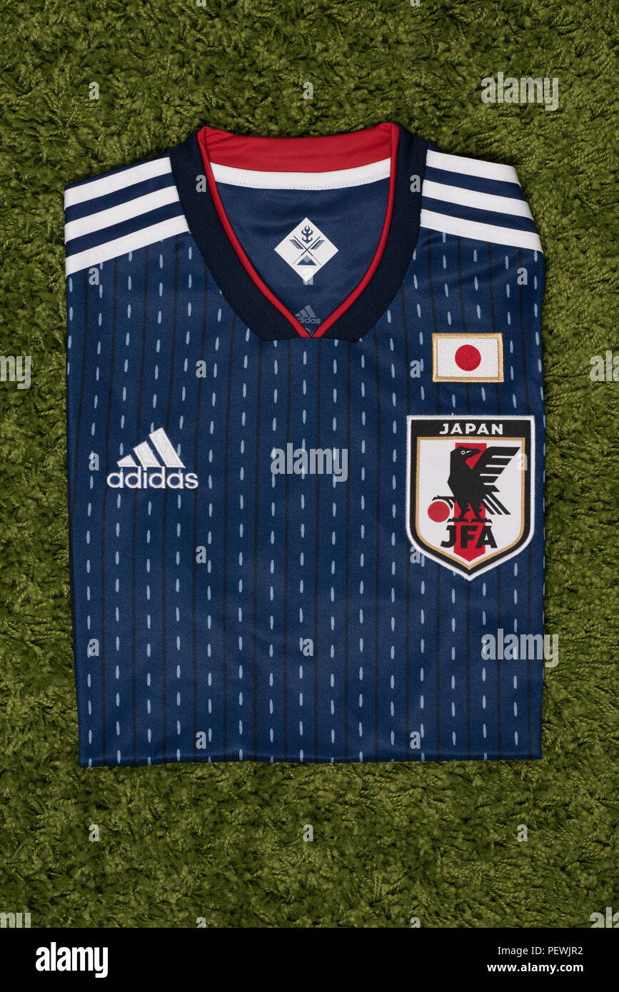 riqueza Elegante A bordo Camiseta de la selección nacional de fútbol japonesa. La Copa Mundial de la FIFA  2018 Fotografía de stock - Alamy