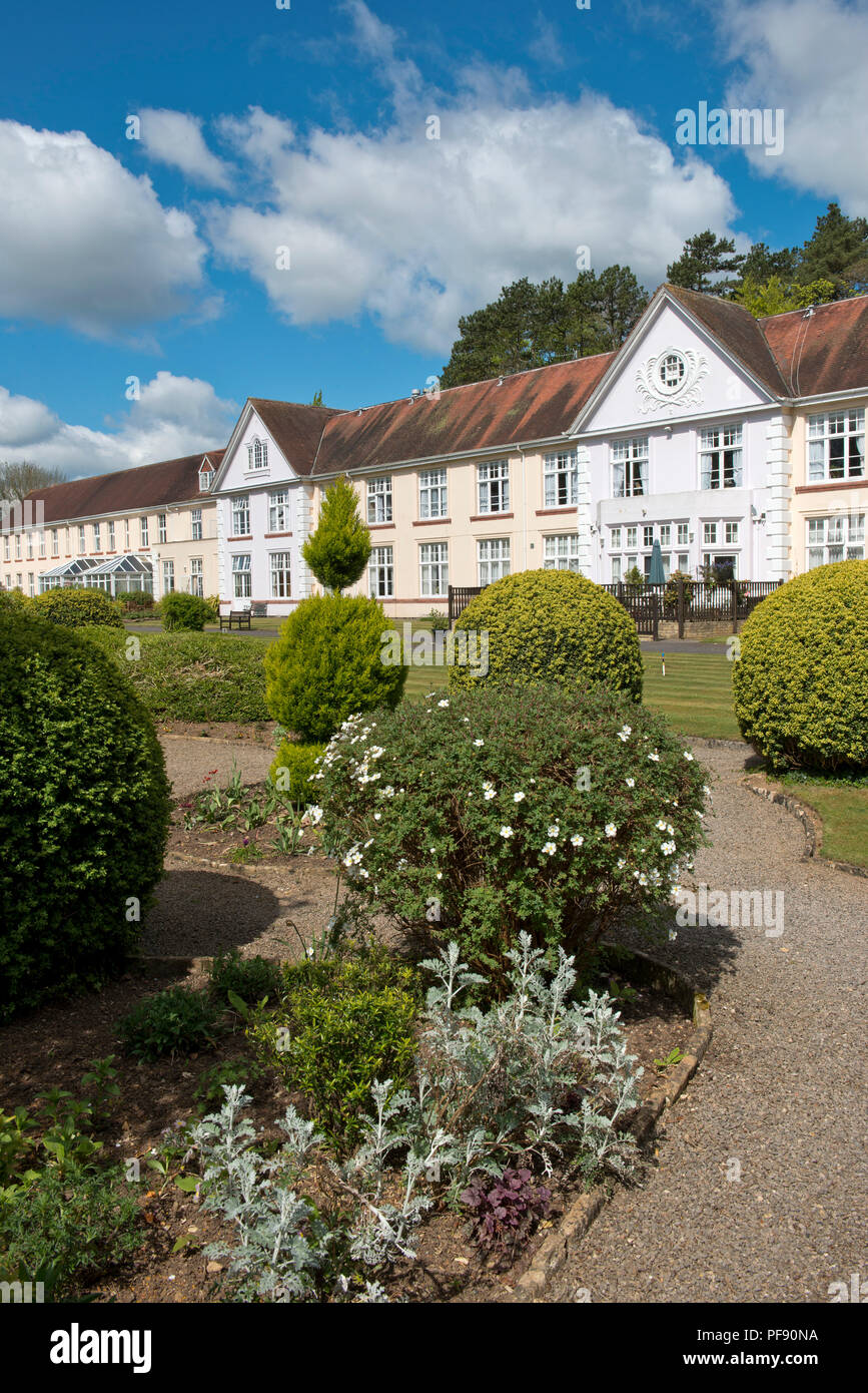 Avonpark Village, jubilación y residencias, Winsley, Bath, Somerset, Reino Unido Foto de stock