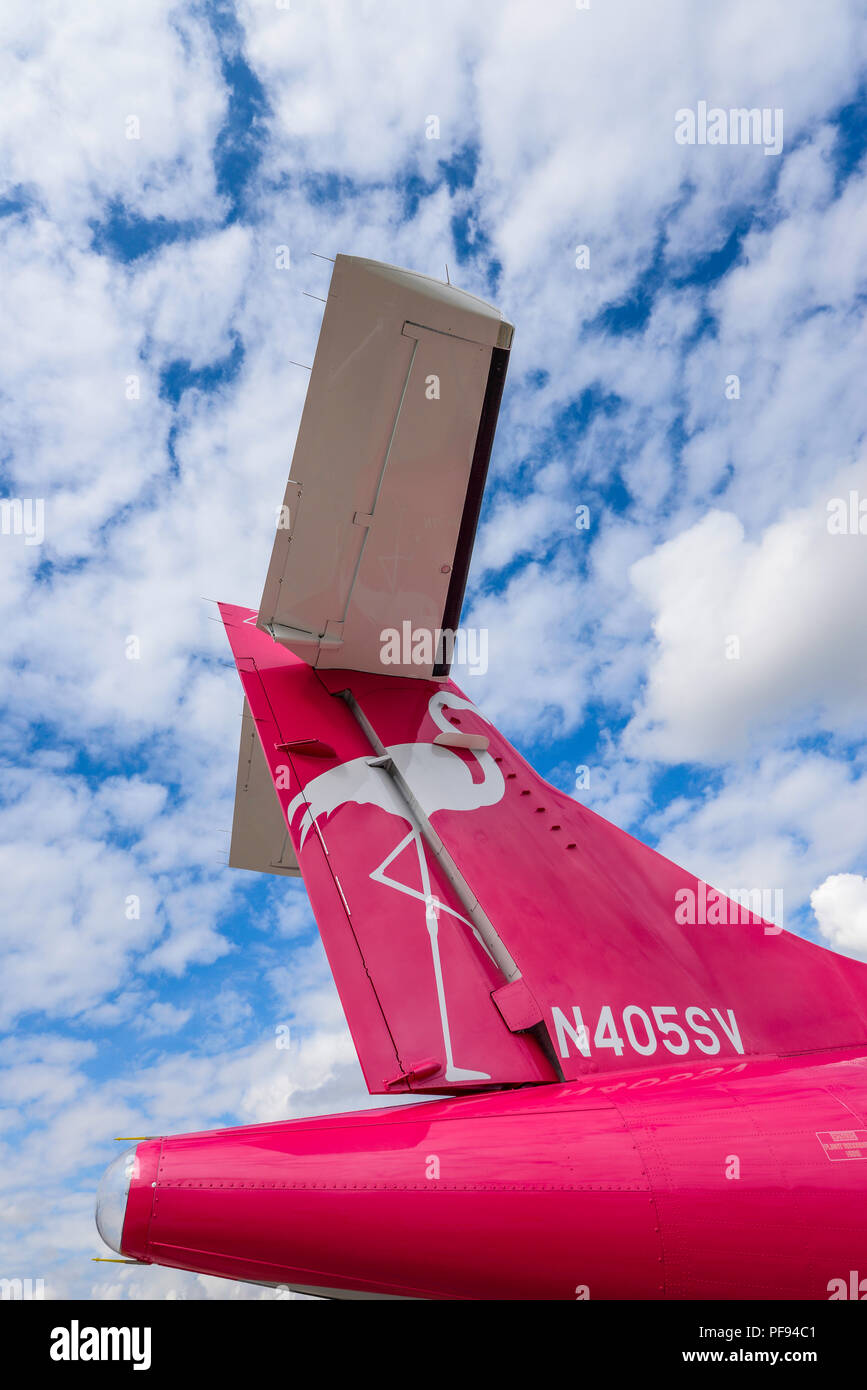ATR-42 avión Silver Airways plano F-WWLC N405SV en el Farnborough Airshow internacional FIA, la aviación, la industria aeroespacial trade show. Flip Flops opcional Foto de stock