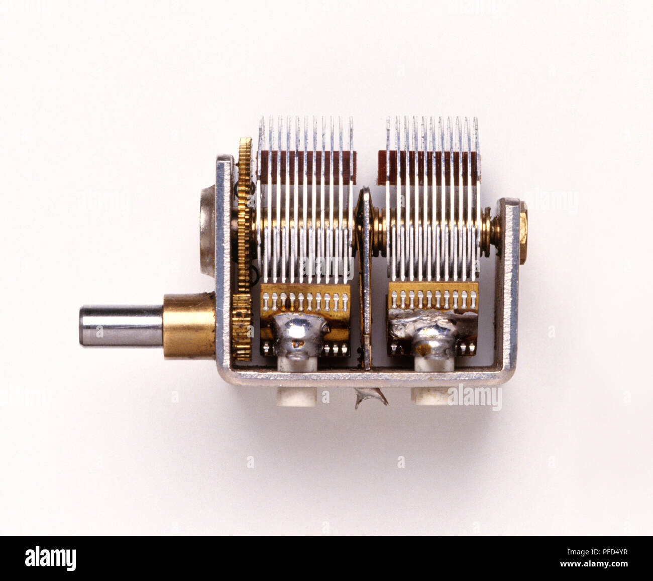 Capacitor Variable giratorio Fotografía de stock - Alamy