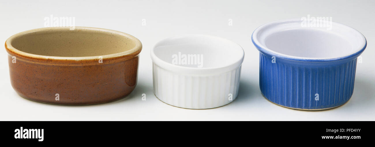Platos de ramekin fotografías e imágenes de alta resolución Alamy