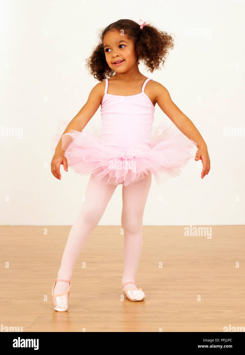 vestido ballet niña 4-6 años de segunda mano por 17 EUR en