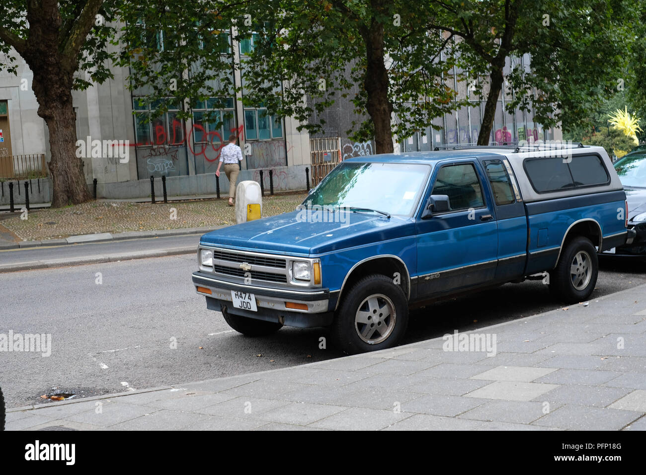 Agosto 2018 - vieja camioneta Chevy en las calles de Bristol, Foto de stock