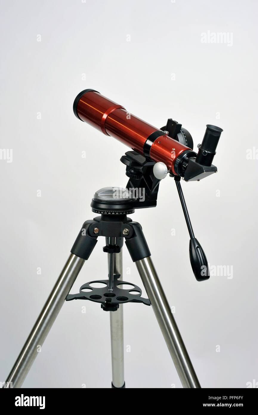 Telescopio astronómico con Alt-azimut montaje sobre trípode Foto de stock