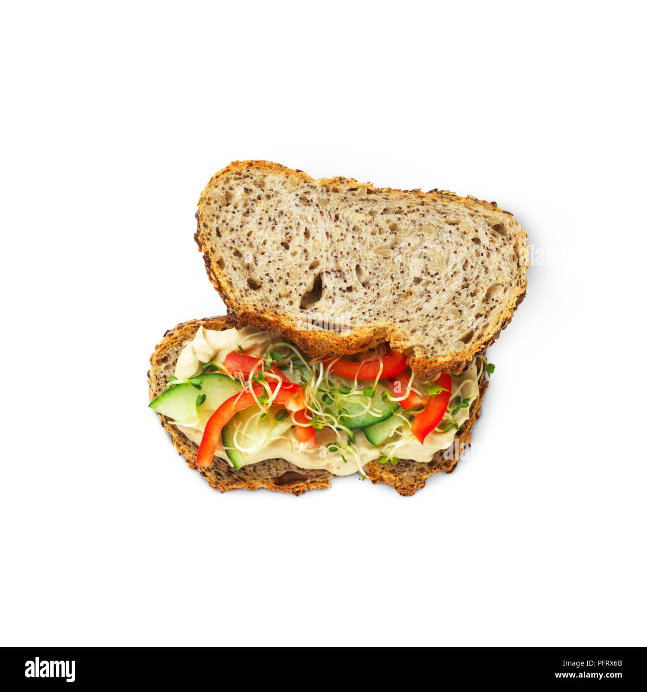 Sembraron pan sándwich con verduras, brotes y hummus Foto de stock