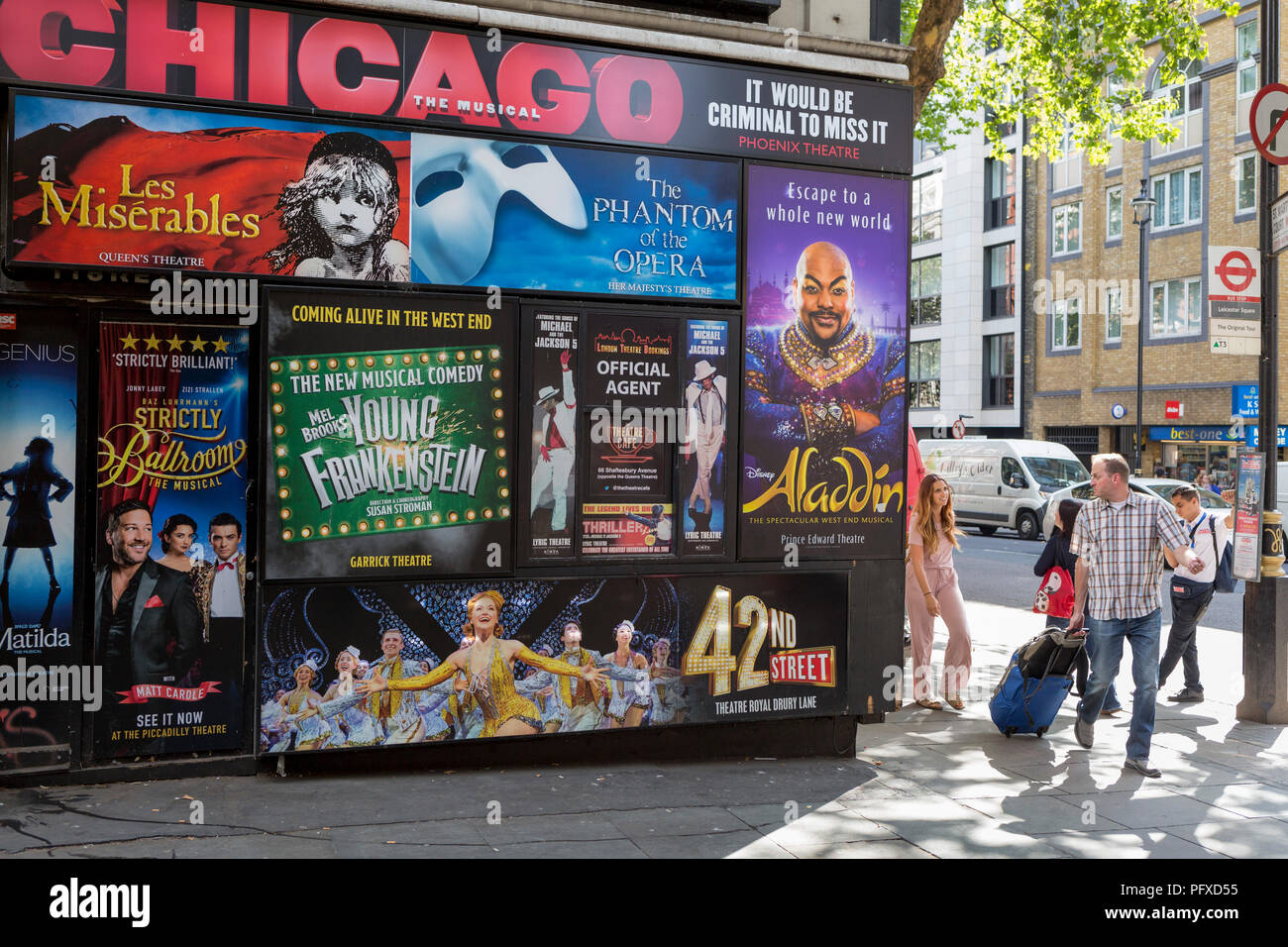 Londres theatreland productions taquilla carteles el 15 de agosto de 2017, en Londres, Inglaterra. Foto de stock