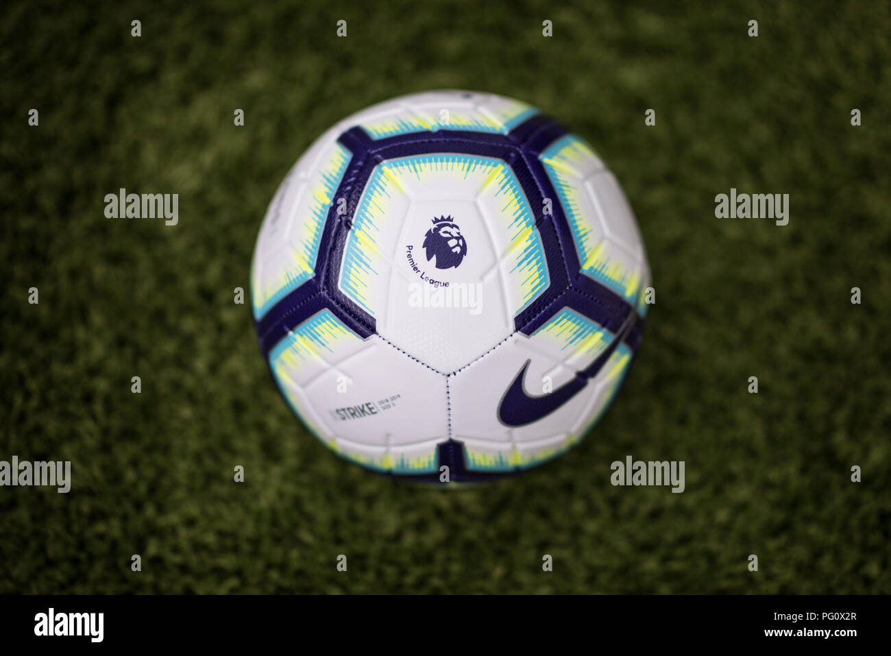 Merlin Nike pelota para la temporada 2018/19 de la Premier League. Foto de stock