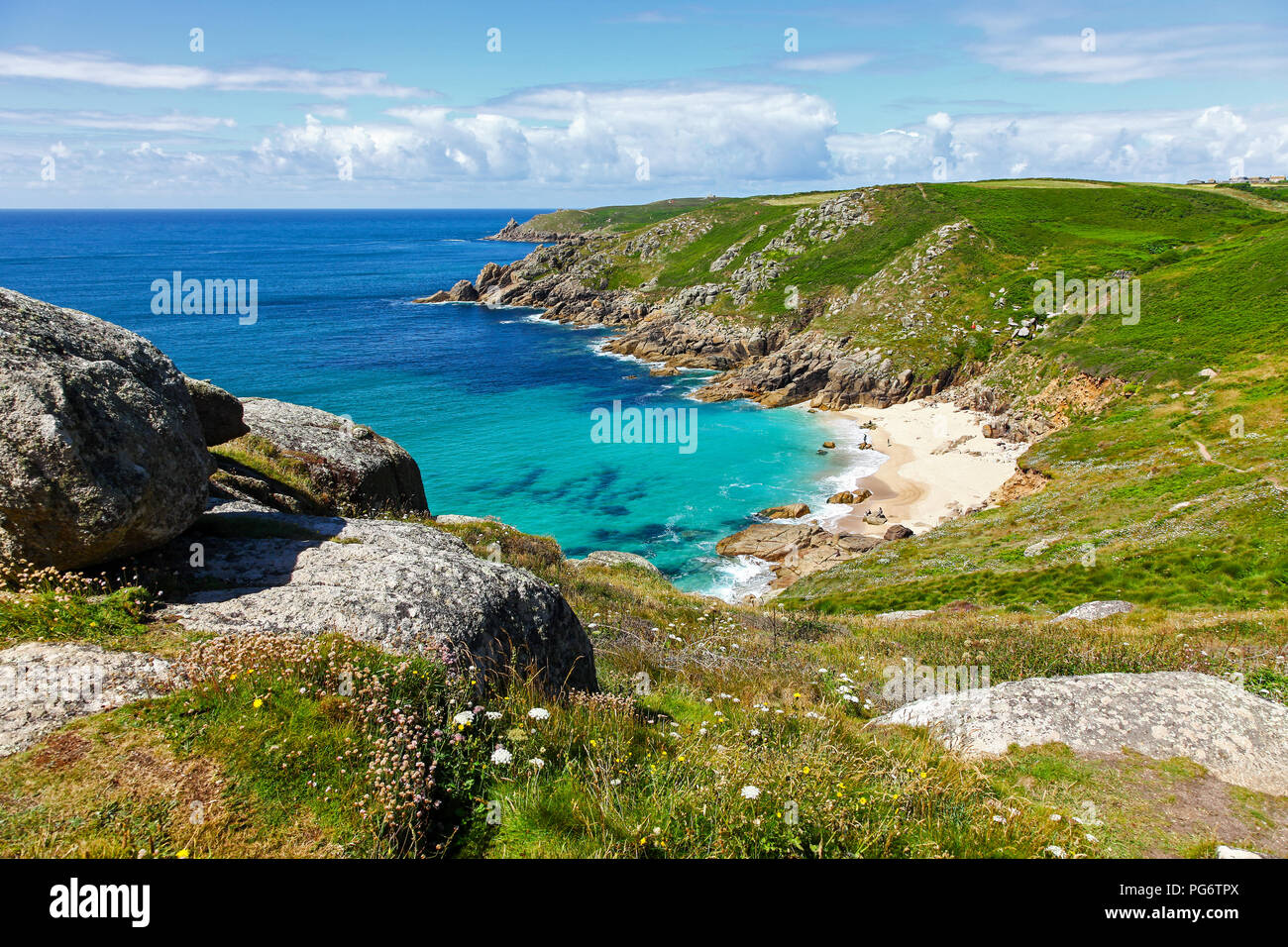 O Capilla Porthchapel Porth beach, Cornualles, en el Suroeste de Inglaterra, Reino Unido. Foto de stock