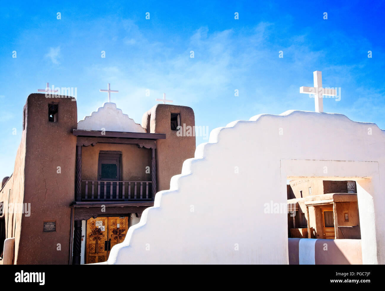 La Iglesia de San Geronimo en Taos Pueblo construido en 1850. Taos