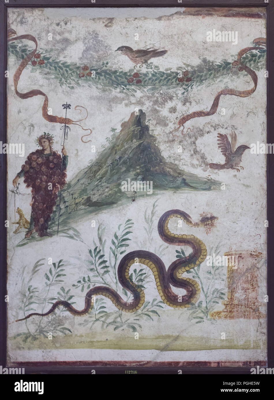 Baco y el Monte Vesubio representado en el fresco romano de la Casa del Centenario (Casa del Centenario) en Pompeya, ahora en exhibición en el Museo Arqueológico Nacional (Museo Archeologico Nazionale di Napoli) en Nápoles, Campania, Italia. Foto de stock