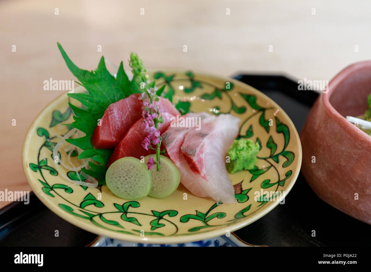 Sashimi estilo buffet, comida japonesa Fotografía de stock - Alamy