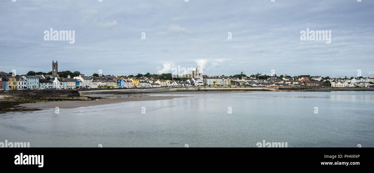 La pequeña ciudad costera de Irlanda del Norte de Donaghadee Foto de stock