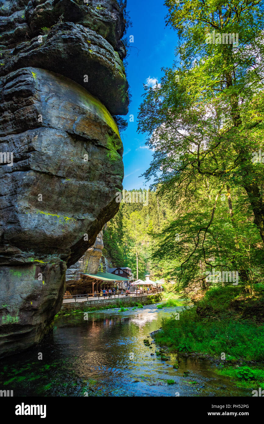 El Saxon-Bohemian Kamnitz Gorge en Suiza, República Checa Foto de stock