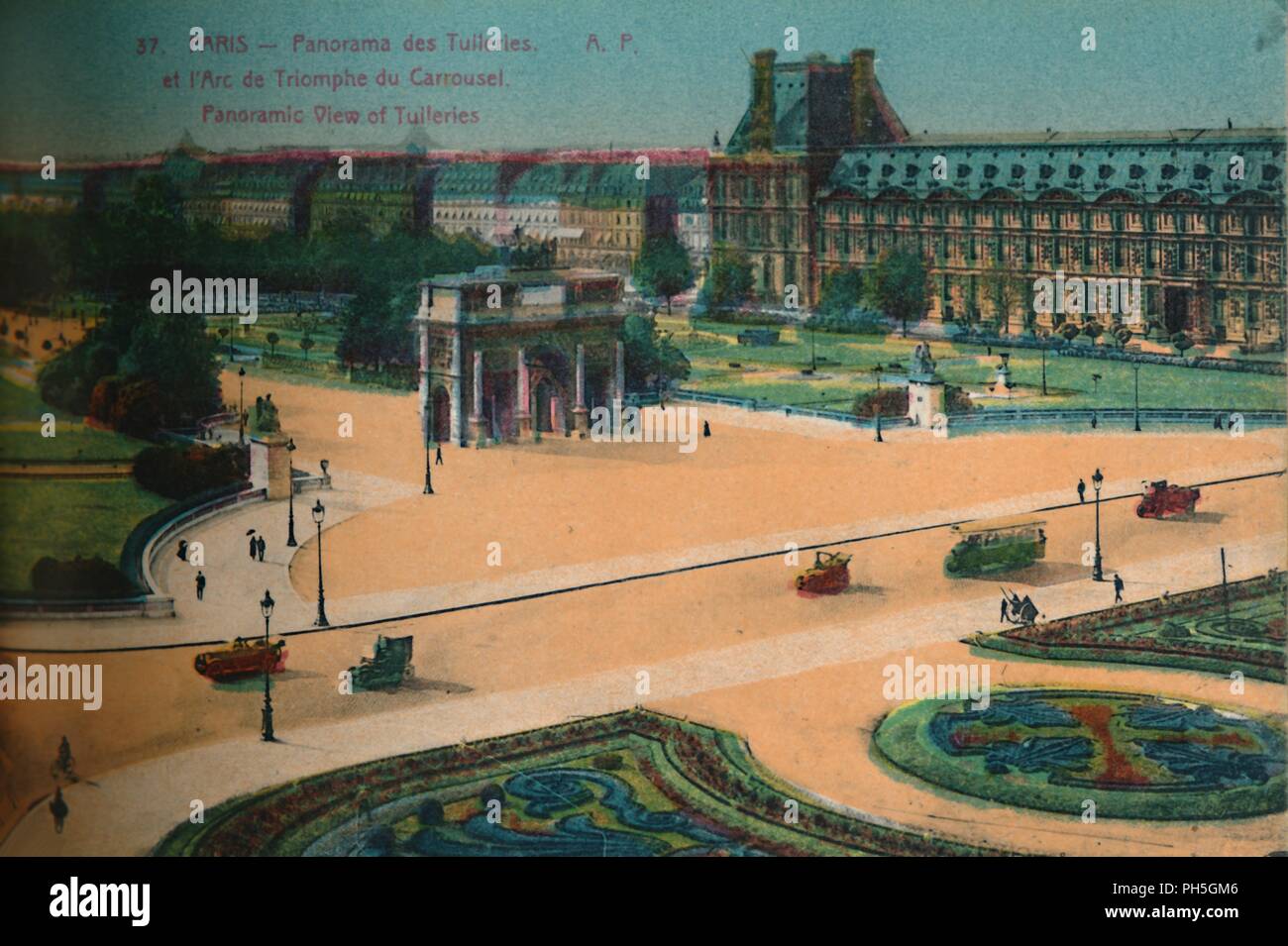 Vista panorámica de las Tullerías y el Arc de triomphe du Carrousel, París, c1920. Artista: Desconocido. Foto de stock