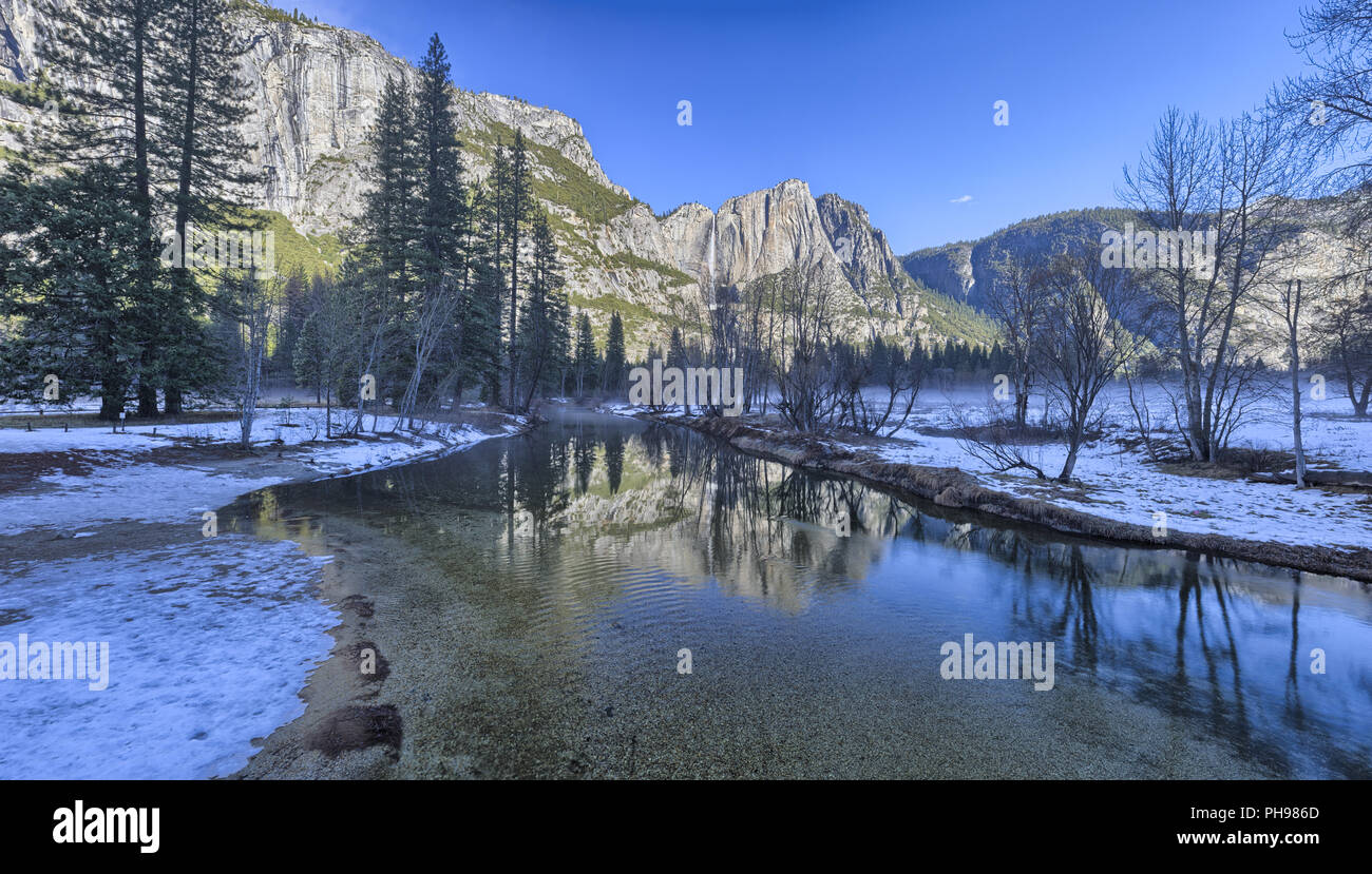Cataratas de Yosemite Foto de stock