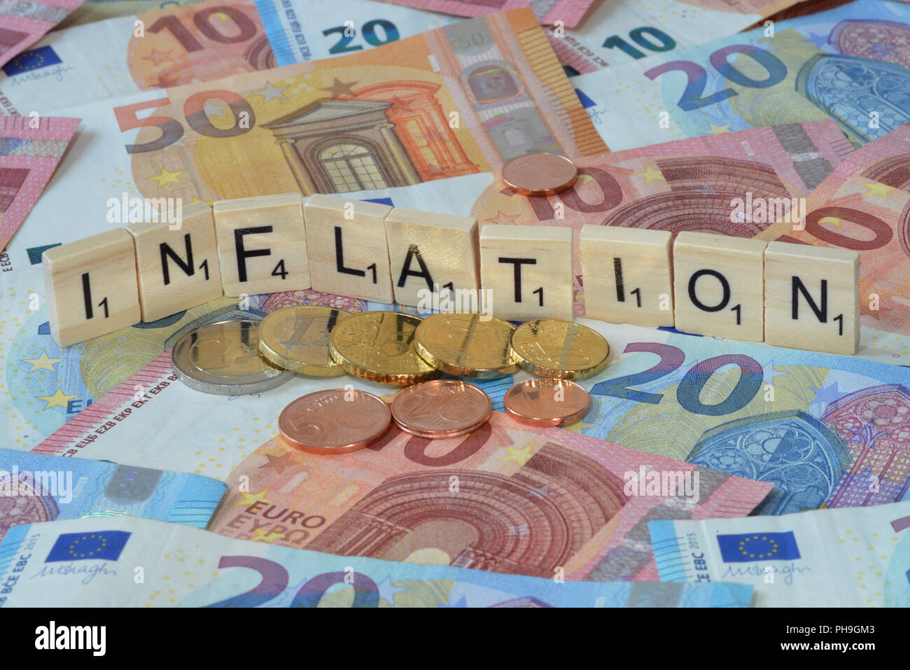 Inflación Wirtschaftsbegriff Symbolfoto Foto de stock