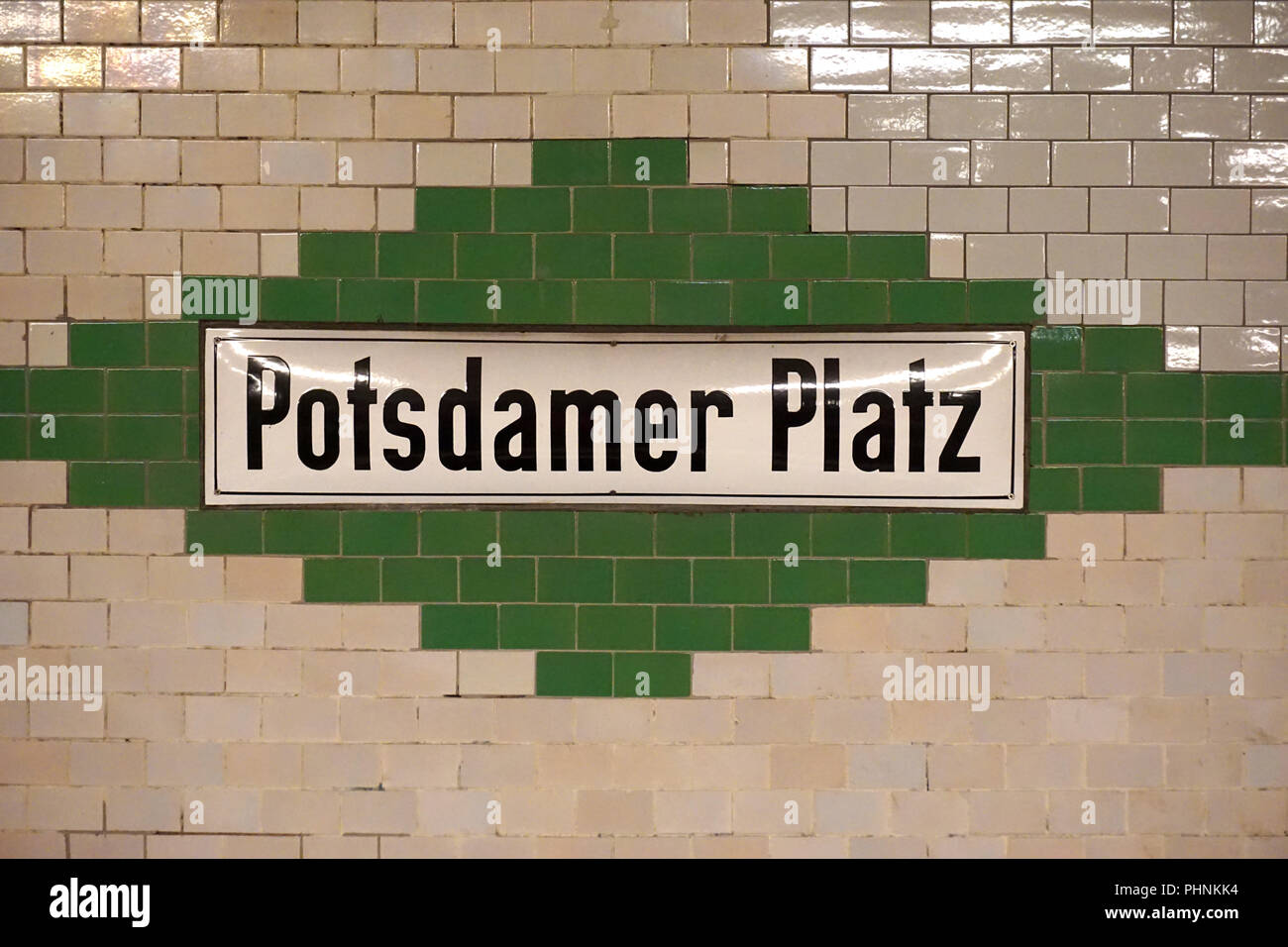 Etiqueta underground; Berlín, Alemania; Foto de stock