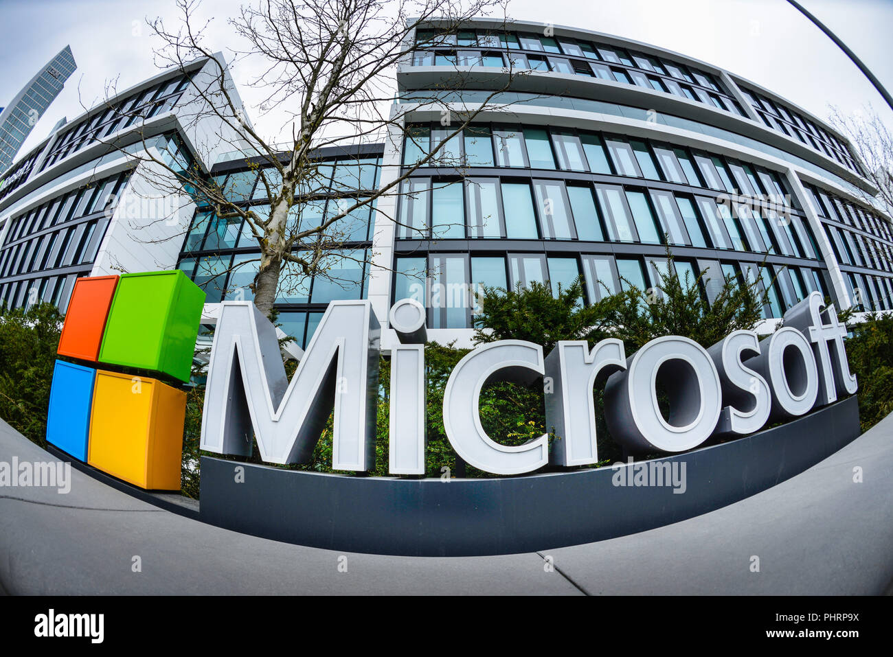 Microsoft Deutschlandzentrale, Walter-Gropius-Strasse, Muenchen Schwabing, Bayern, Deutschland Foto de stock