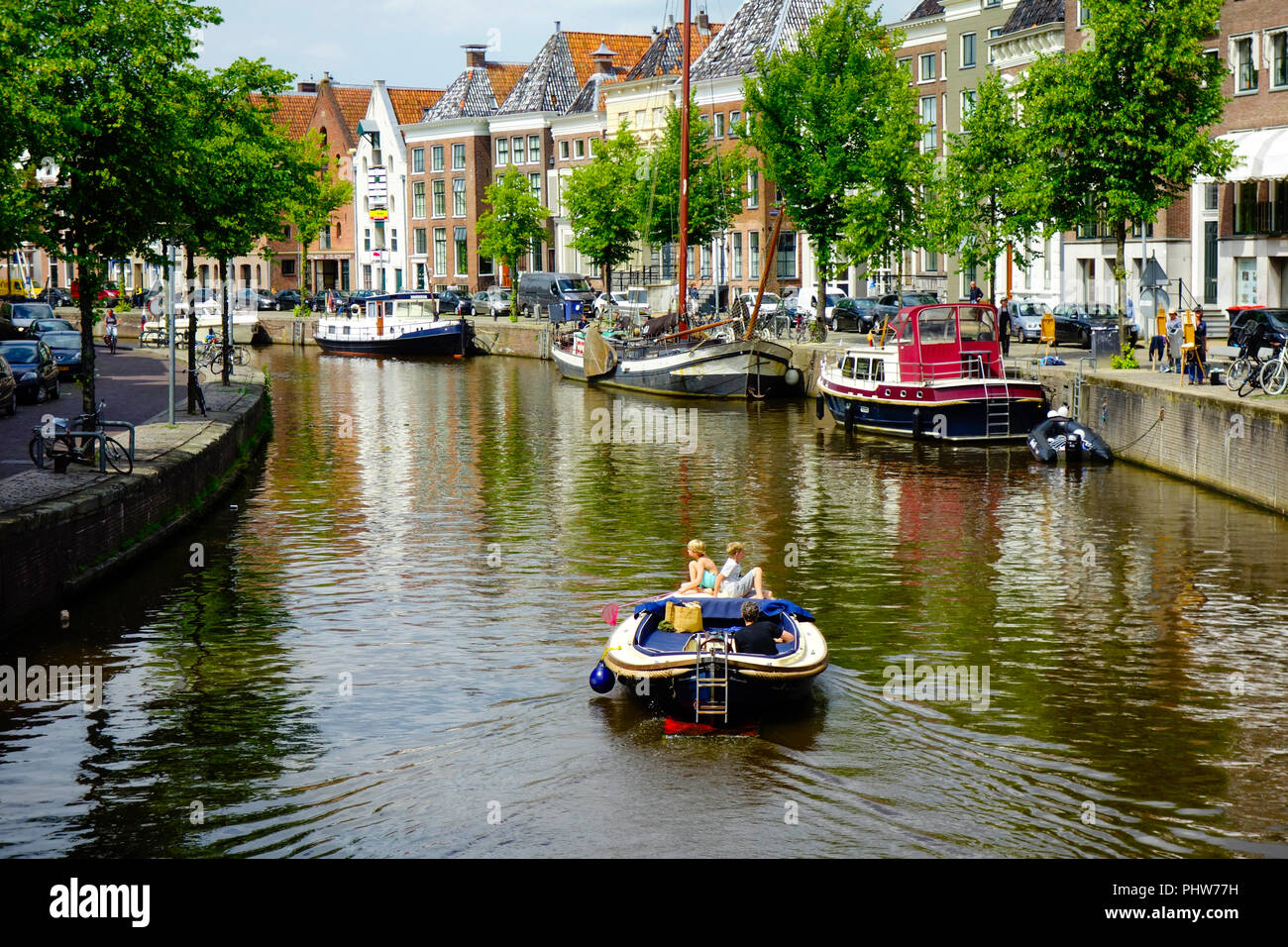 Ciudad canal en Groningen, Holanda, Groningen Foto de stock