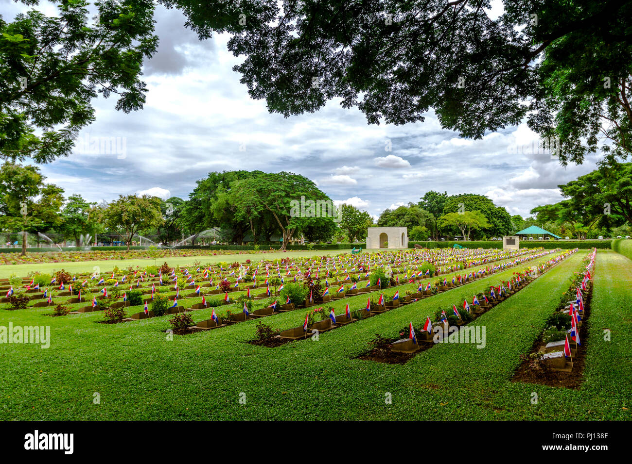 Chong Kai cementerio de guerra Aliada, Kanchanaburi, 10/01/15 lápida de WWii caído prisionero de guerra Foto de stock