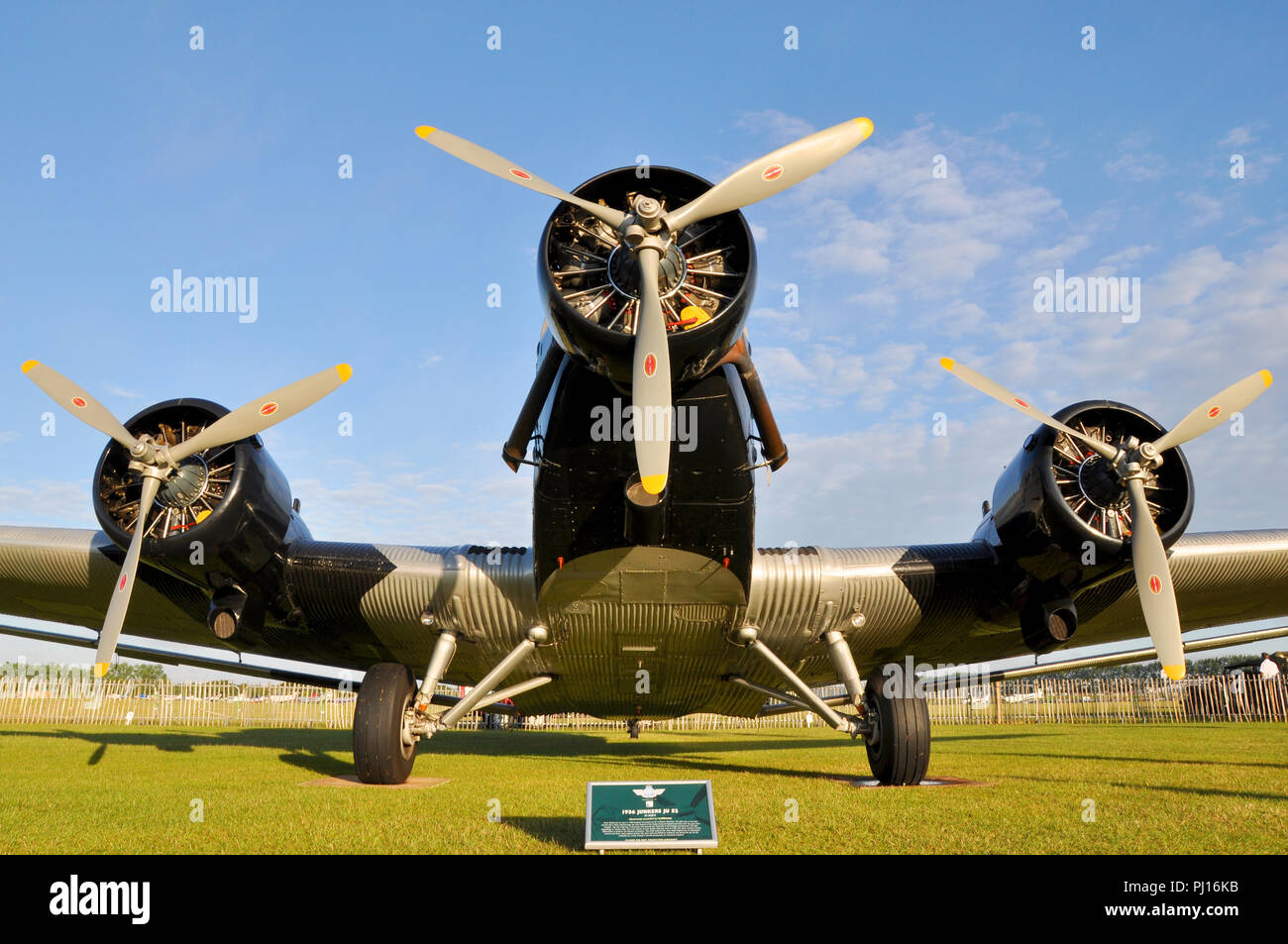 Junkers flugzeugwerk ag fotografías e imágenes de alta resolución Alamy