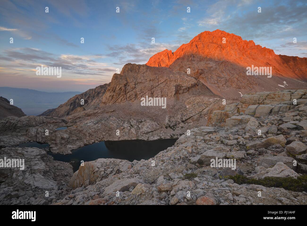 Mt Williamson al atardecer, el Parque Nacional Kings Canyon, California, Estados Unidos Foto de stock