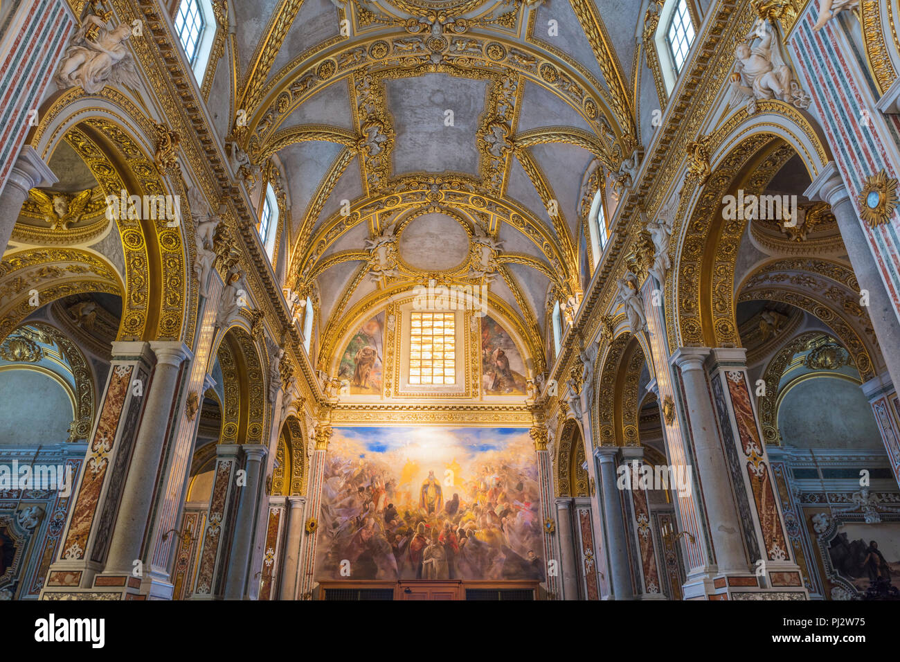 Abadía de Montecassino interior, Lacio, Italia Foto de stock
