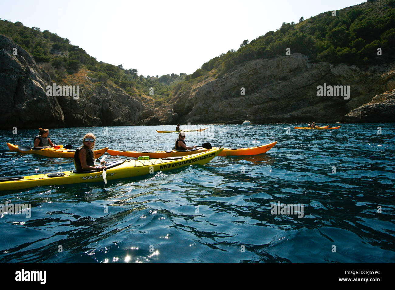 Kayak en la costa brava. L Estartit. Girona. Catalunya. España Foto de stock